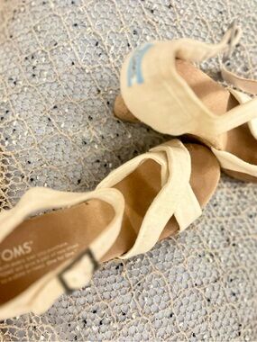 TOMS Kinsley Platform Wedge Sandal
